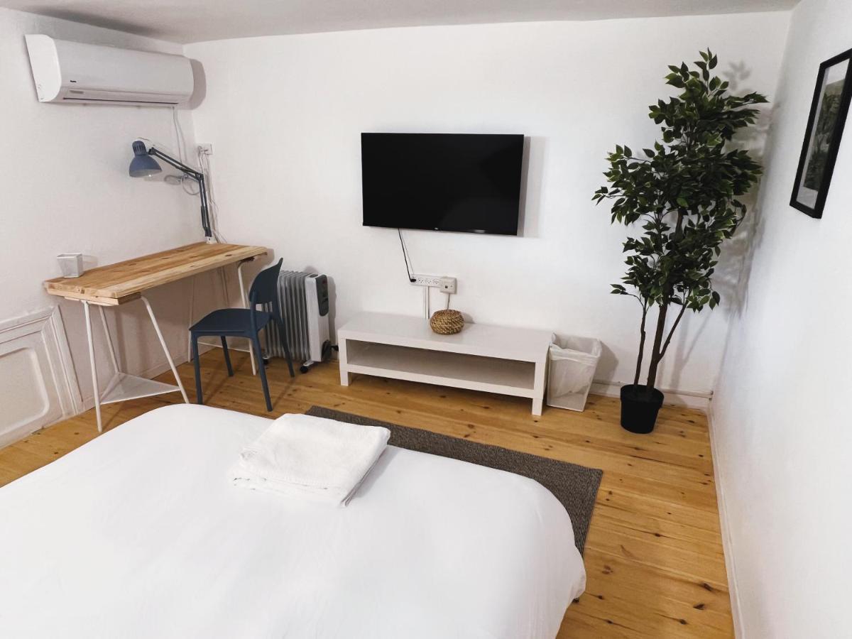 Ajami Guest House Tel Aviv Bagian luar foto