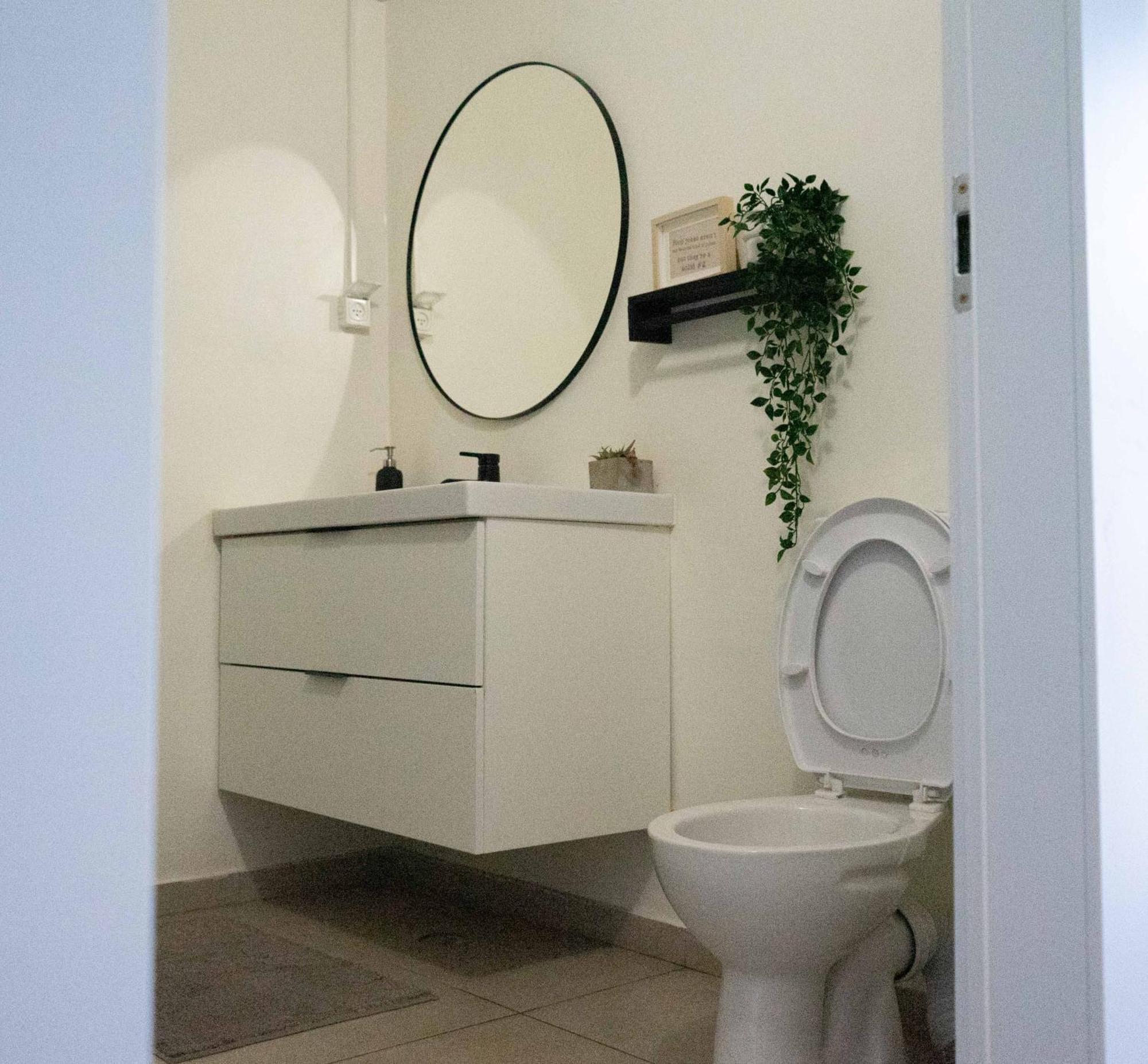 Ajami Guest House Tel Aviv Bagian luar foto